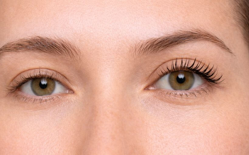 voor en na Lash Lift 